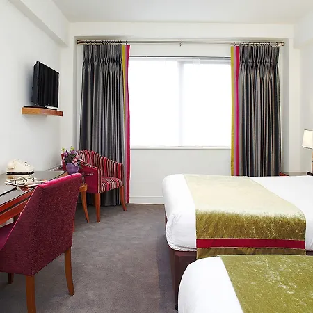 Lancaster 4*